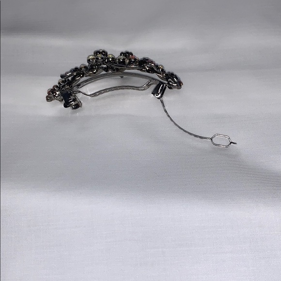 Multi color crystal hair clip - Picture 3 of 4